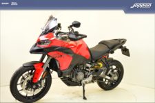 Ducati Multistrada V2S