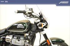 Royal Enfield SuperMeteor650 Astral